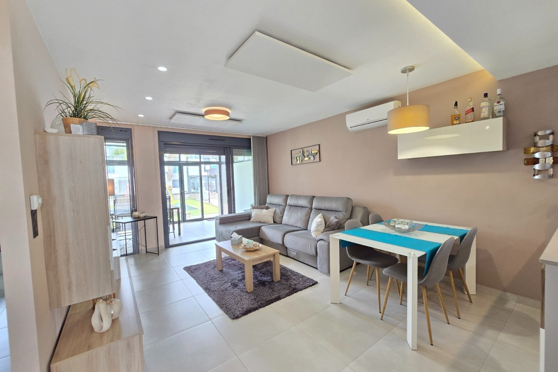 Revente - Apartment -
Orihuela Costa - Costa Blanca