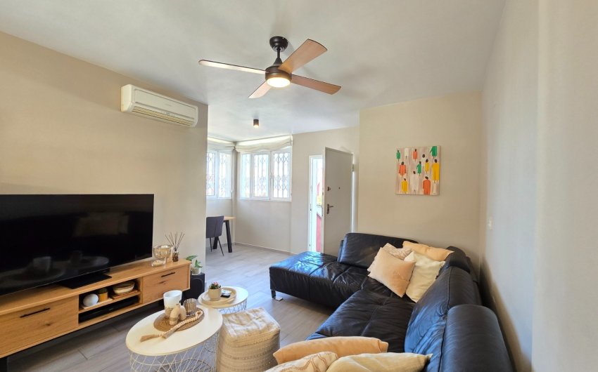 Revente - Apartment -
Orihuela Costa - Costa Blanca