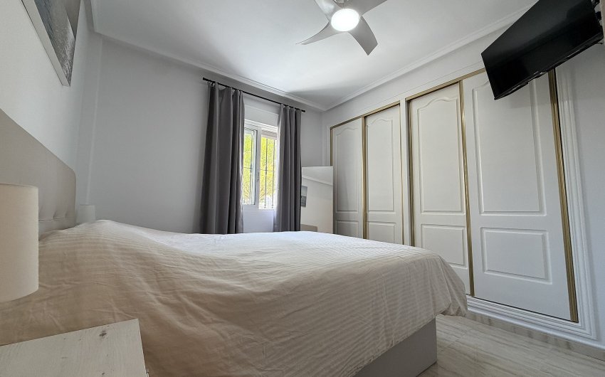 Revente - Apartment -
Orihuela Costa - Costa Blanca