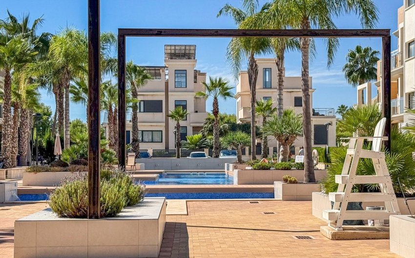 Revente - Apartment -
Orihuela Costa - La Zenia