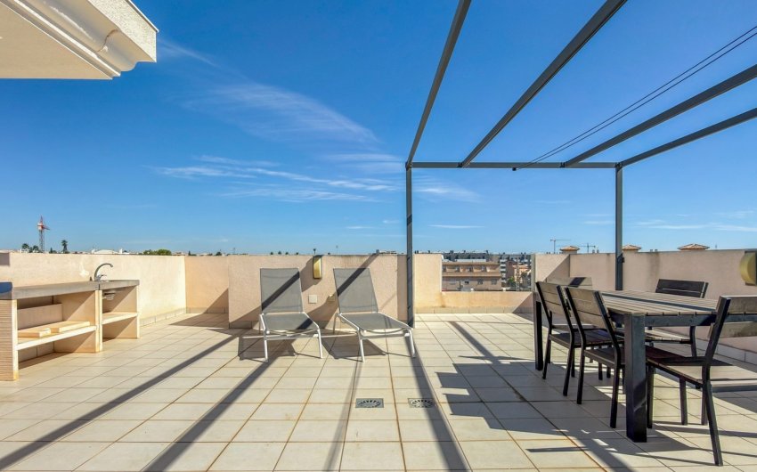 Revente - Apartment -
Orihuela Costa - La Zenia