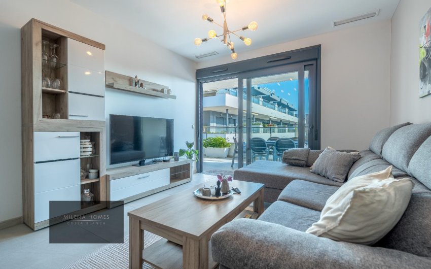 Revente - Apartment -
Orihuela Costa - La Zenia