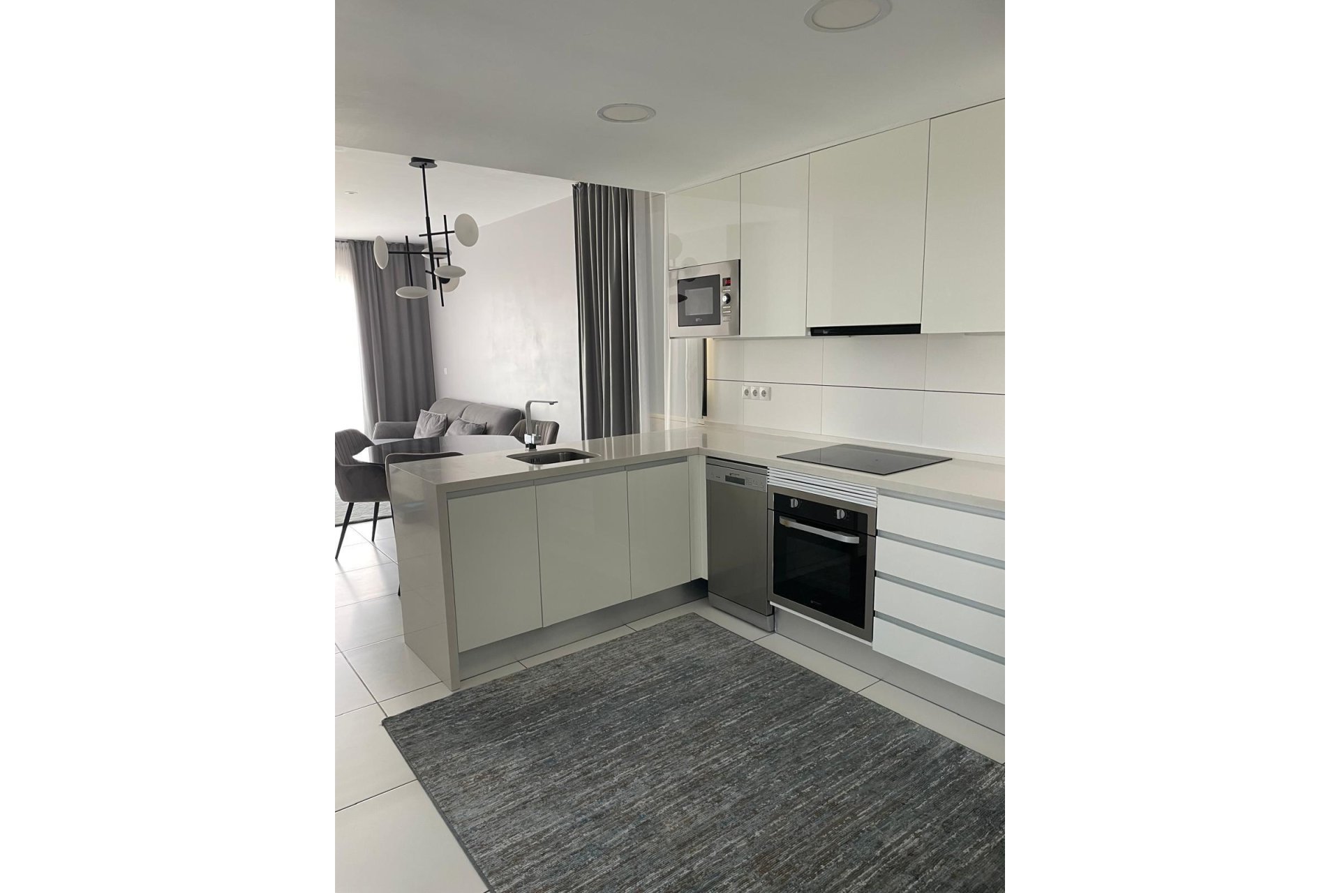 Revente - Apartment -
Orihuela Costa - Las Filipinas
