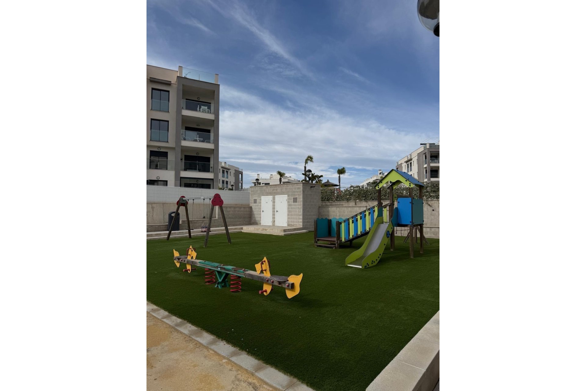 Revente - Apartment -
Orihuela Costa - Las Filipinas