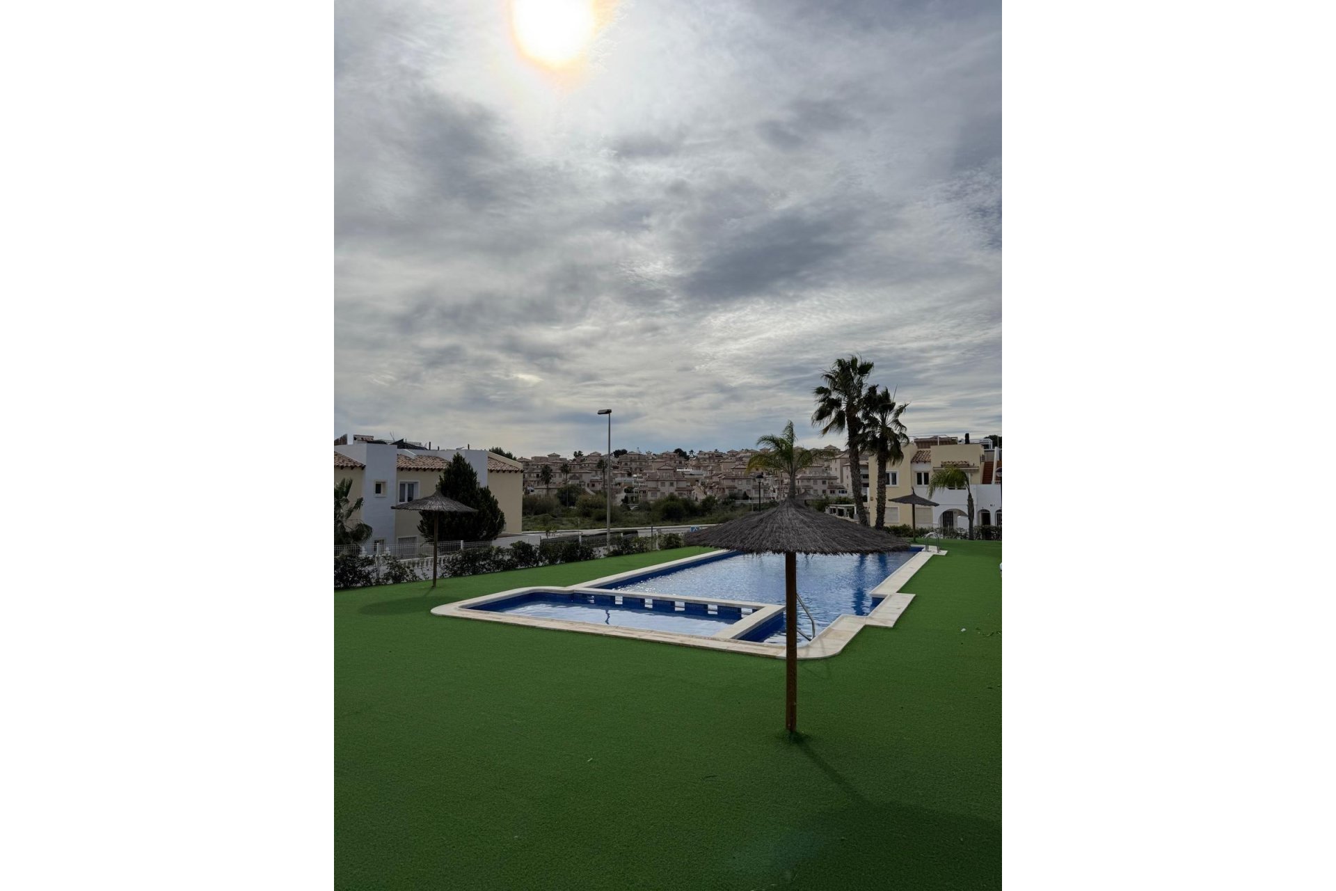 Revente - Apartment -
Orihuela Costa - Las Filipinas