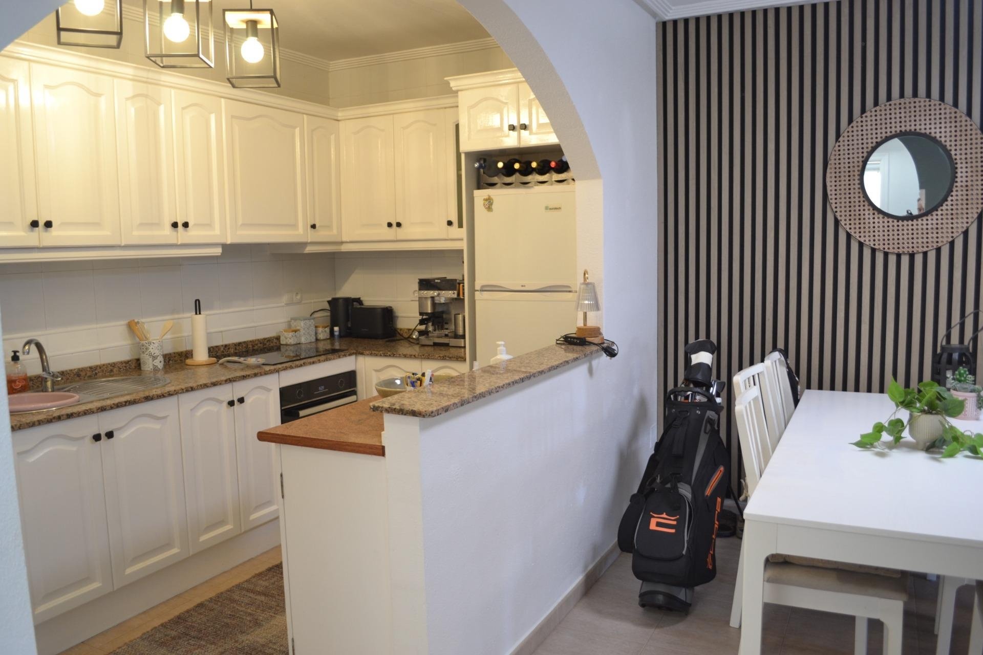 Revente - Apartment -
Orihuela Costa - Las Filipinas