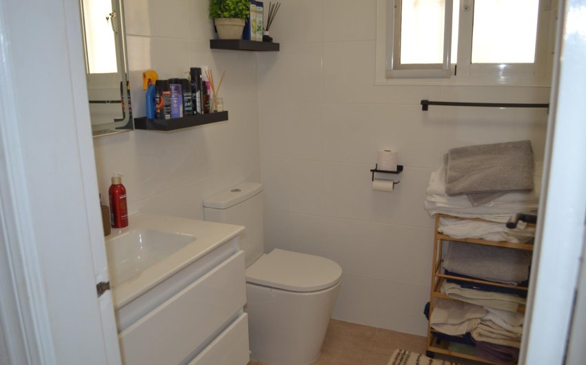 Revente - Apartment -
Orihuela Costa - Las Filipinas