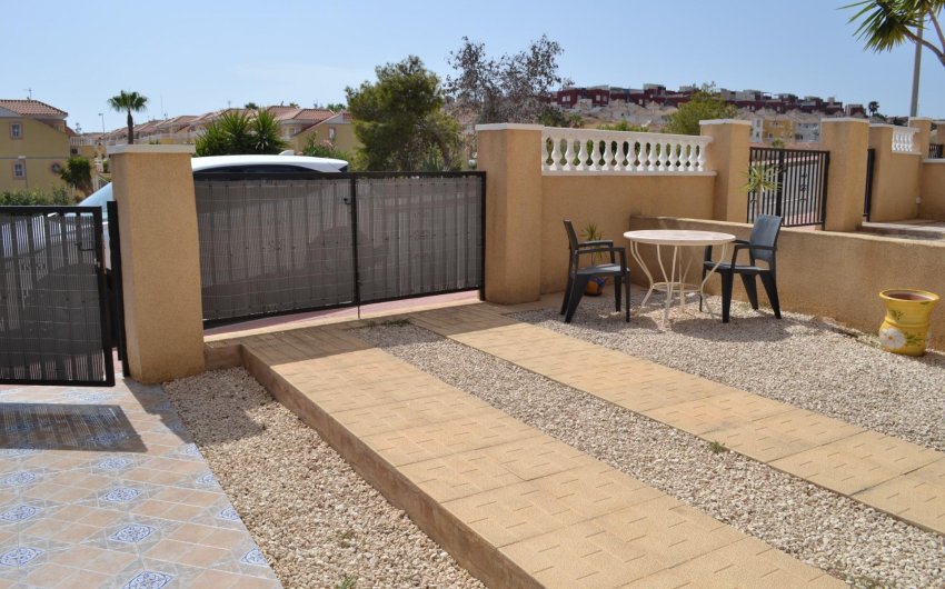 Revente - Apartment -
Orihuela Costa - Las Filipinas