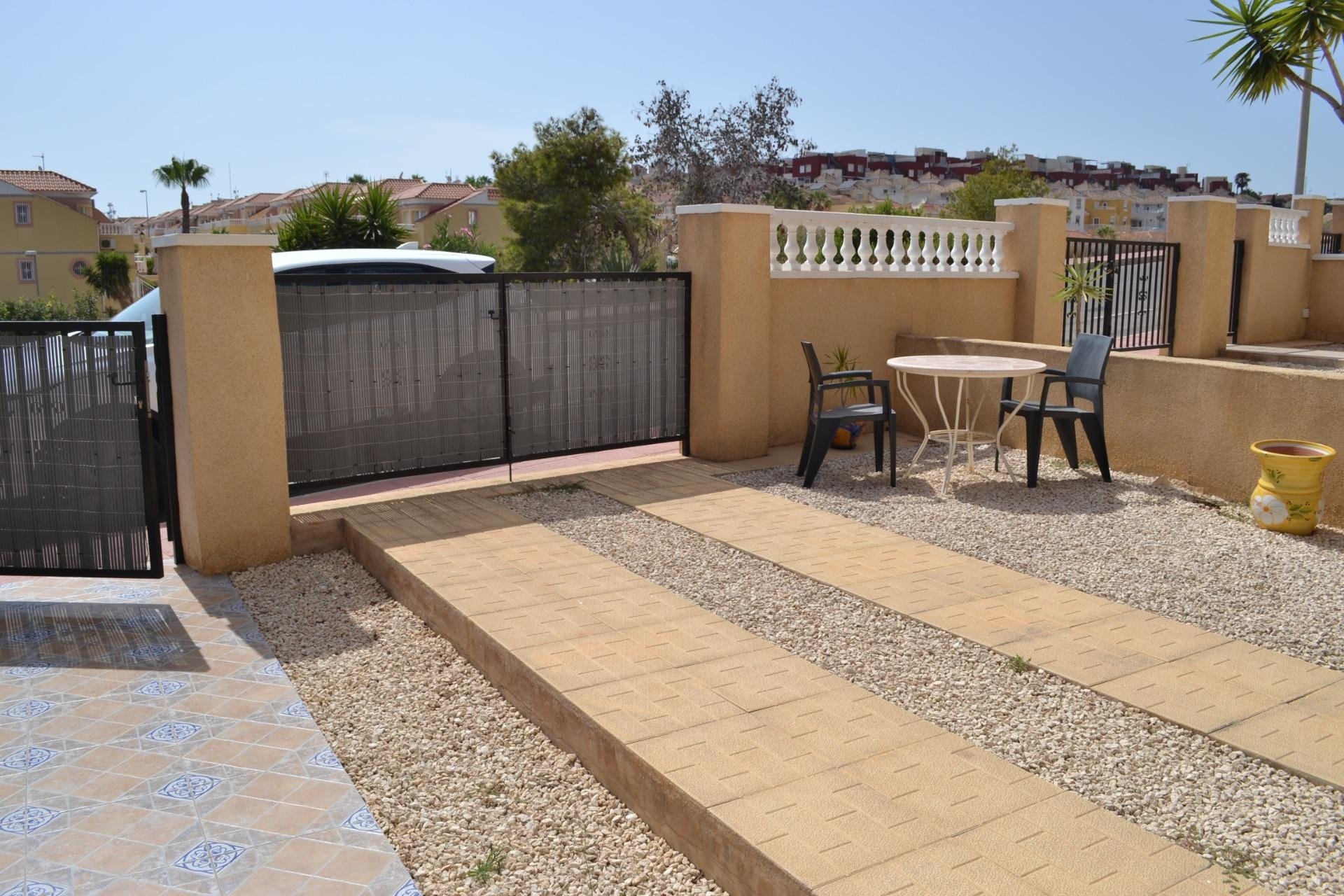 Revente - Apartment -
Orihuela Costa - Las Filipinas