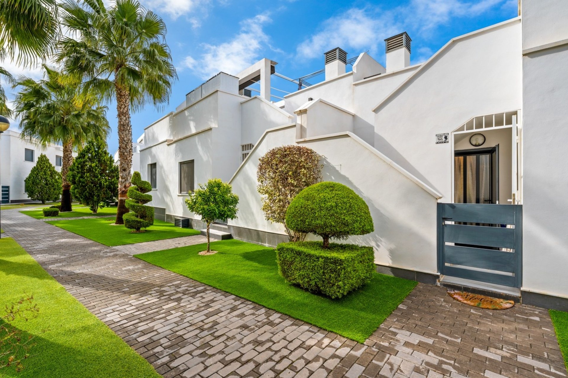 Revente - Apartment -
Orihuela Costa - Las Filipinas