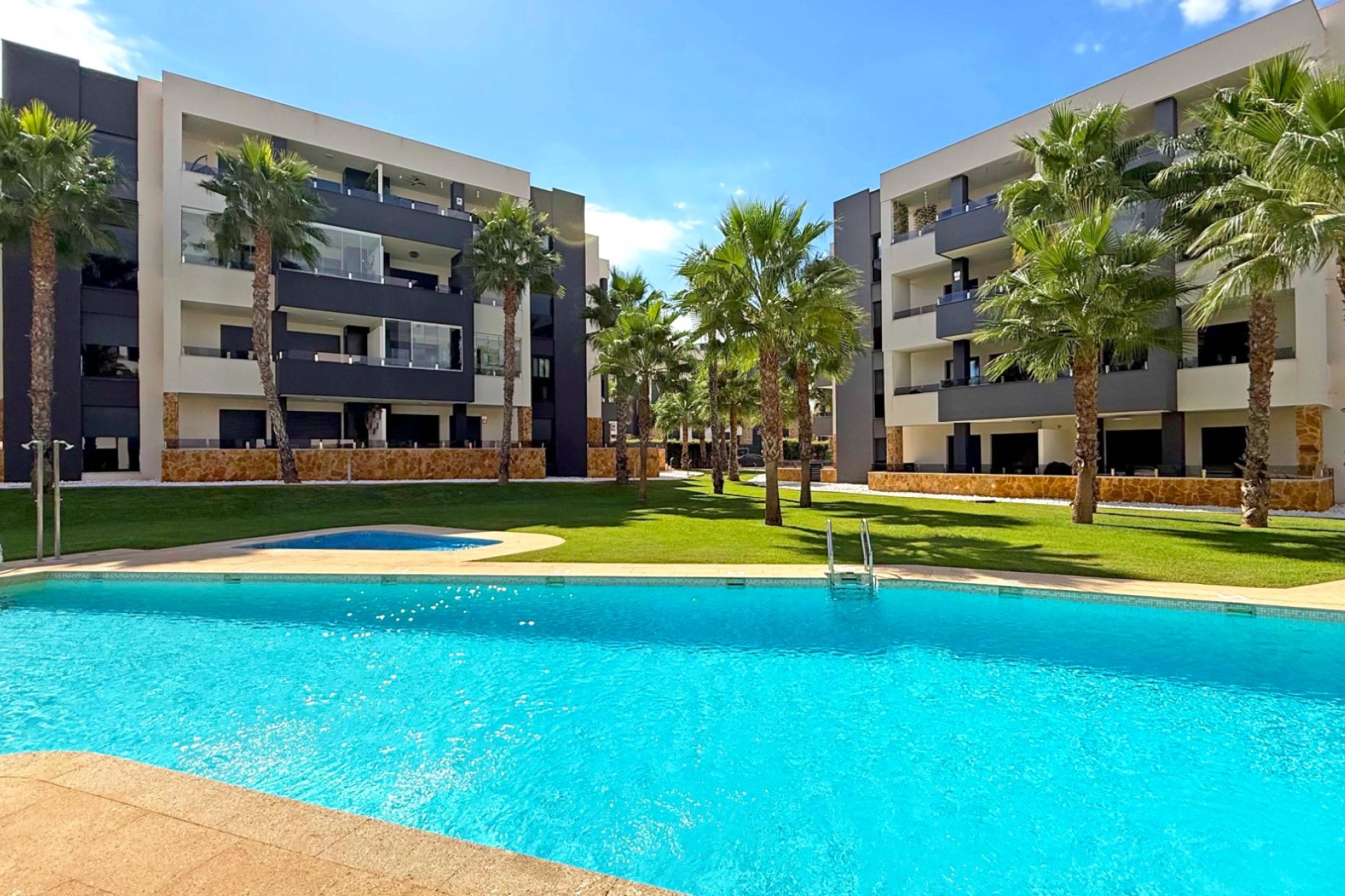 Revente - Apartment -
Orihuela Costa - Los Altos