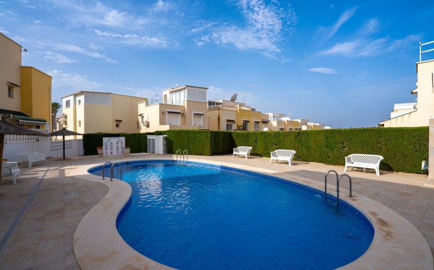 Revente - Apartment -
Orihuela Costa - Los Altos