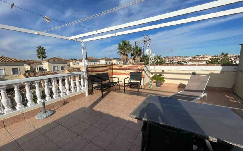 Revente - Apartment -
Orihuela Costa - Los Altos