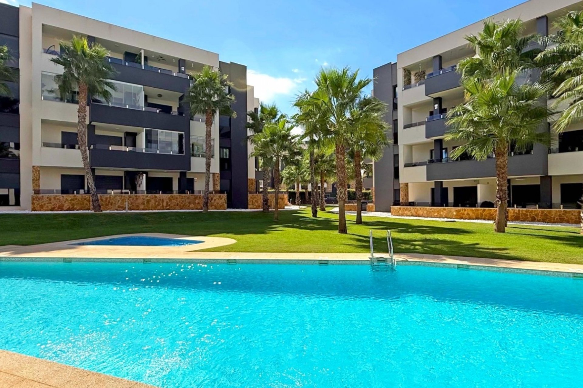 Revente - Apartment -
Orihuela Costa - Los Altos