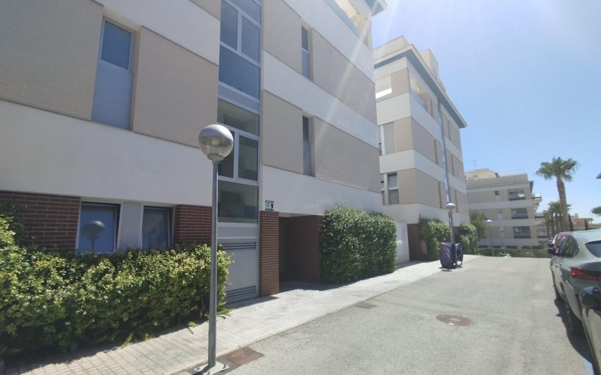 Revente - Apartment -
Orihuela Costa - Los Dolses