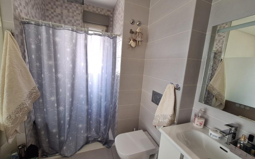 Revente - Apartment -
Orihuela Costa - Los Dolses