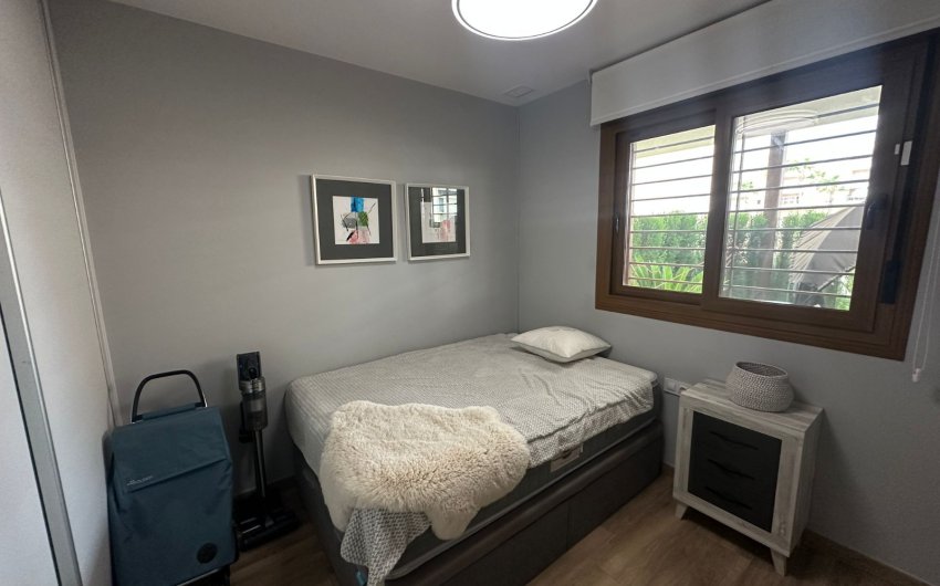 Revente - Apartment -
Orihuela Costa - Los Dolses