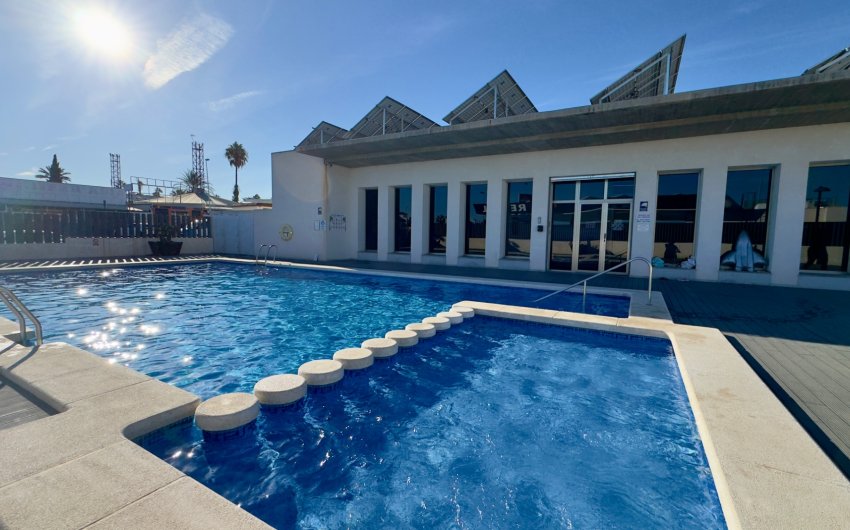 Revente - Apartment -
Orihuela Costa - Los Dolses