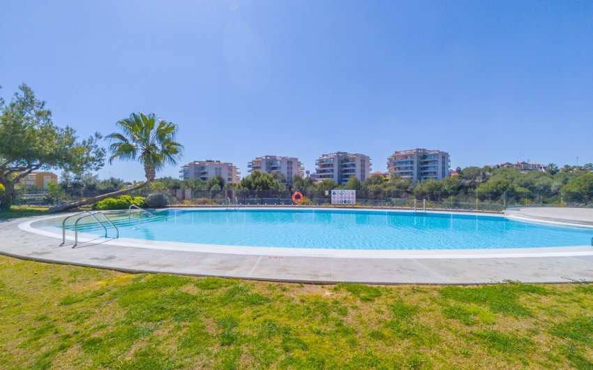 Revente - Apartment -
Orihuela Costa - Los Dolses