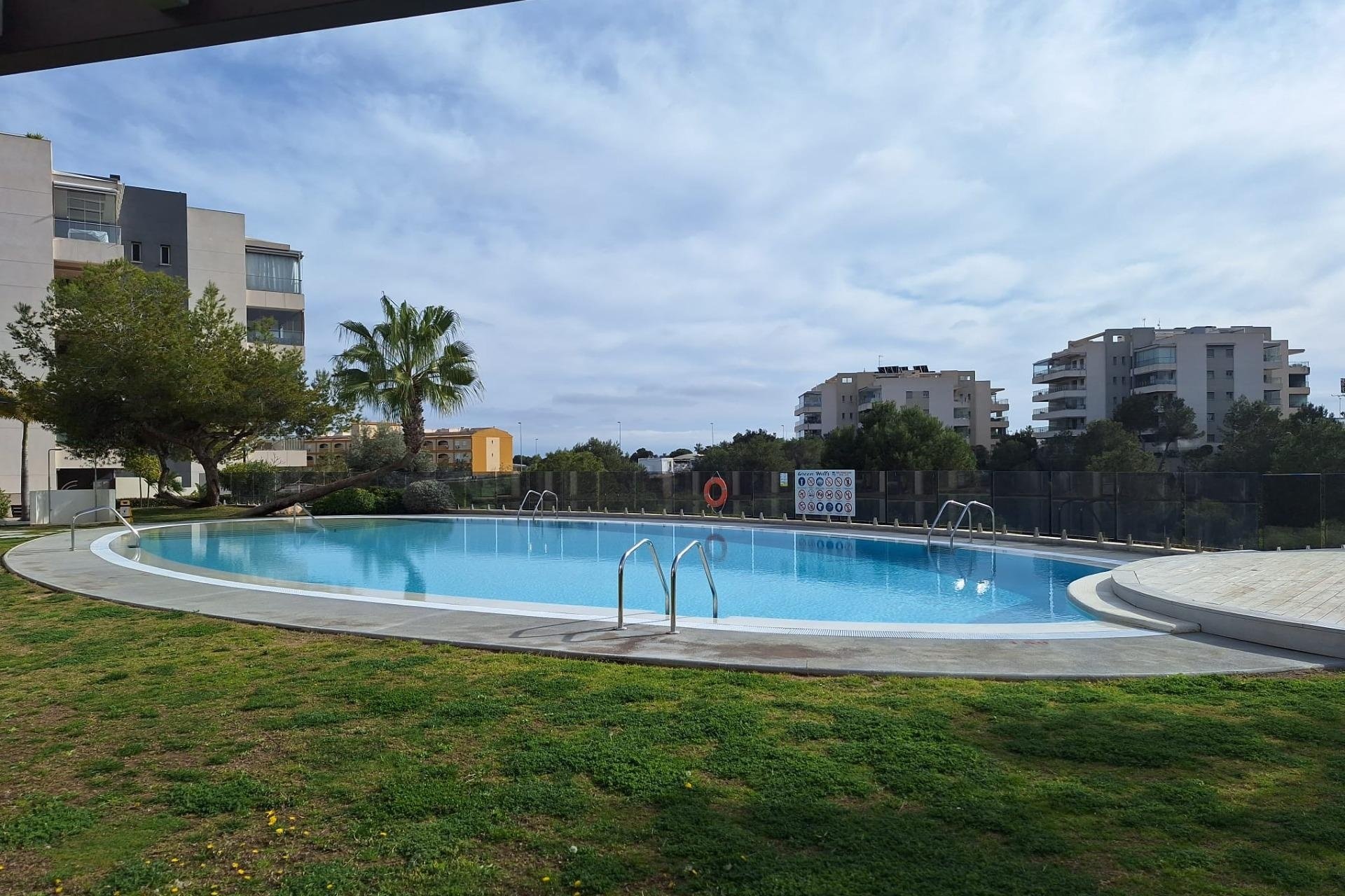 Revente - Apartment -
Orihuela Costa - Los Dolses
