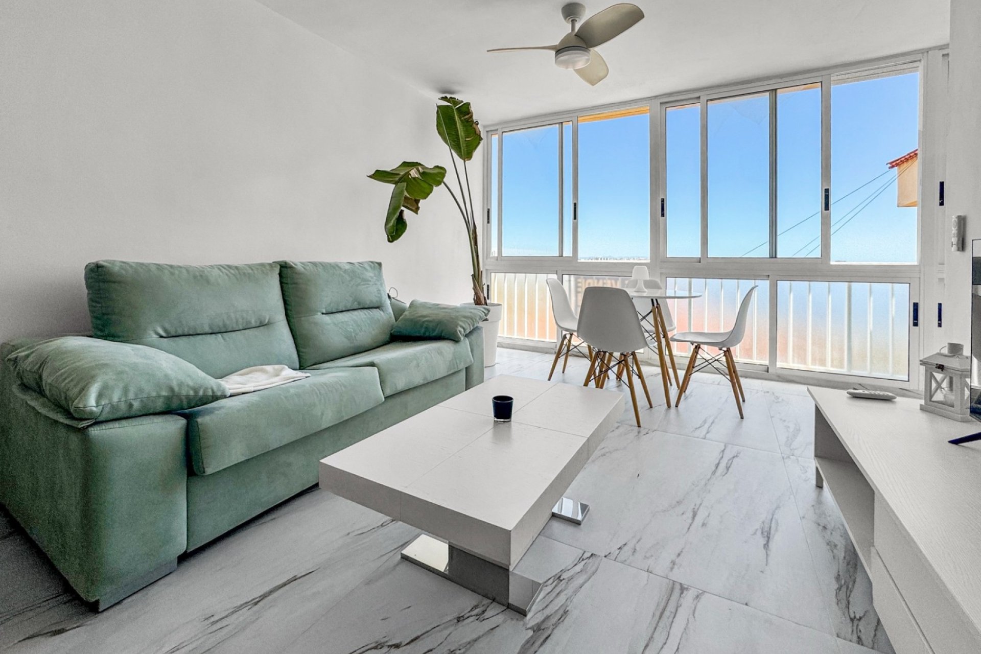Revente - Apartment -
Orihuela Costa - Punta Prima