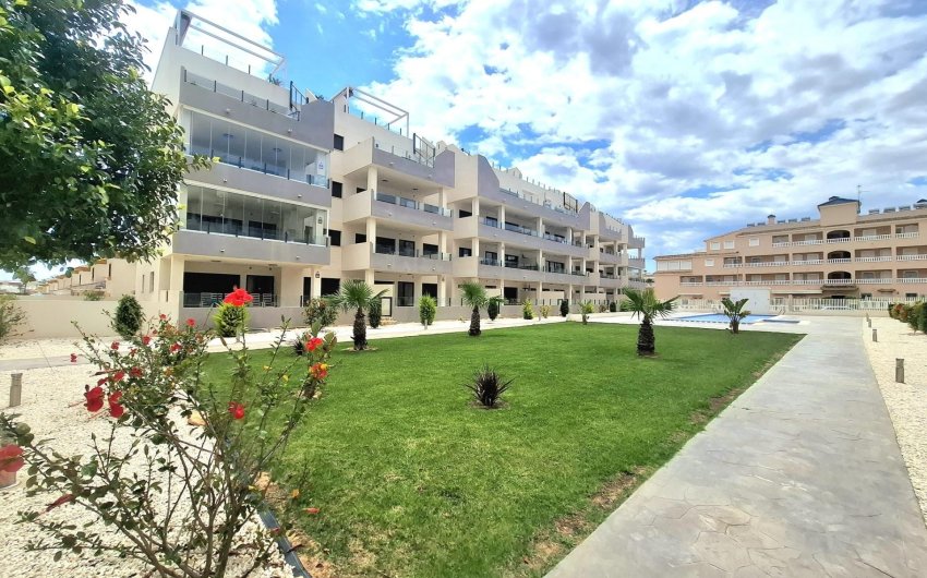Revente - Apartment -
Orihuela Costa - Villamartín