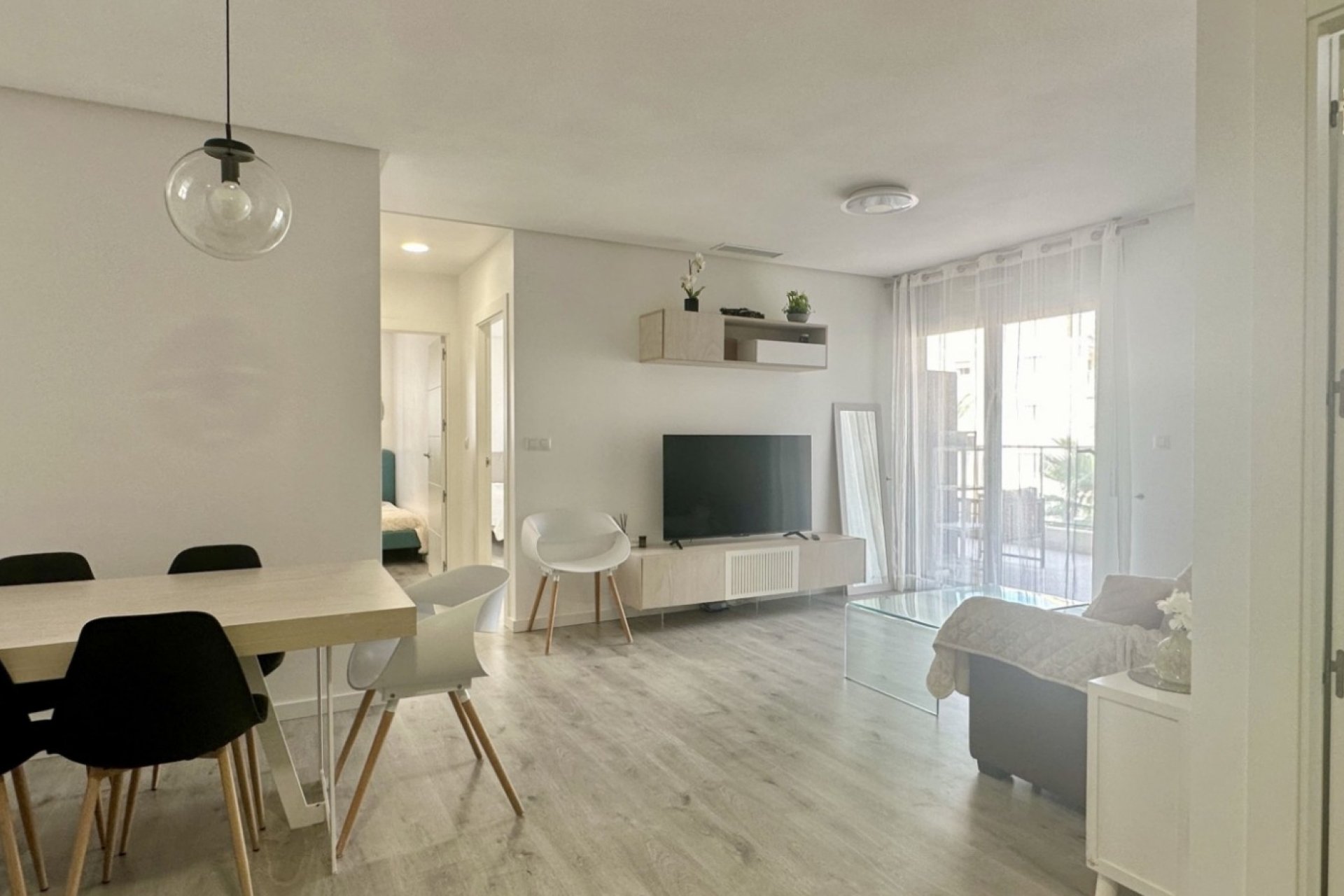 Revente - Apartment -
Orihuela Costa - Villamartín