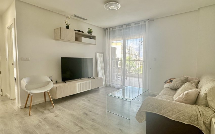 Revente - Apartment -
Orihuela Costa - Villamartín
