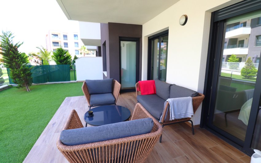 Revente - Apartment -
Orihuela Costa - Villamartin