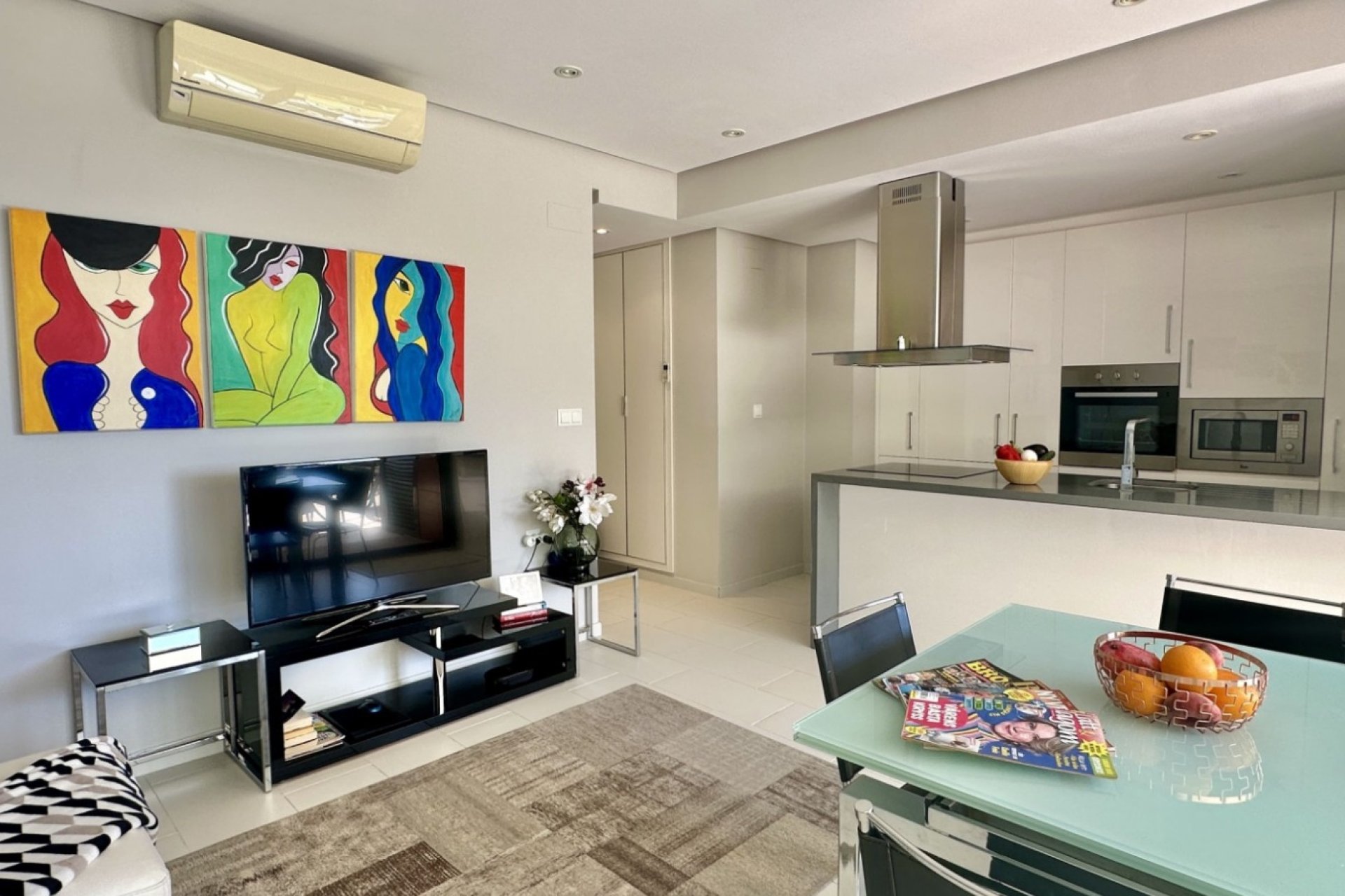 Revente - Apartment -
Orihuela Costa - Villamartín