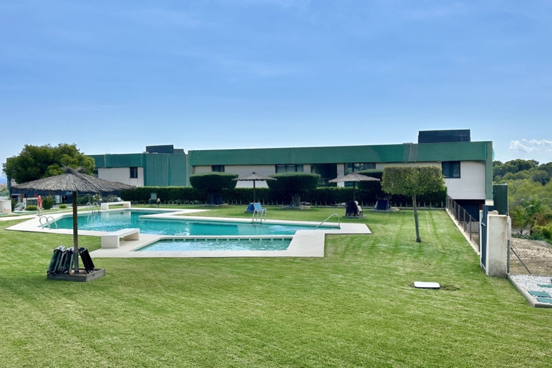 Revente - Apartment -
Orihuela Costa - Villamartín