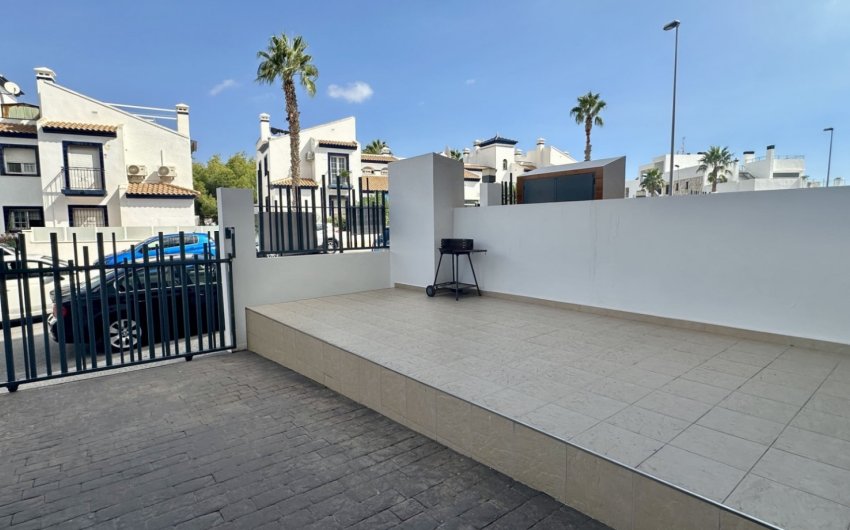 Revente - Apartment -
Orihuela Costa - Villamartín