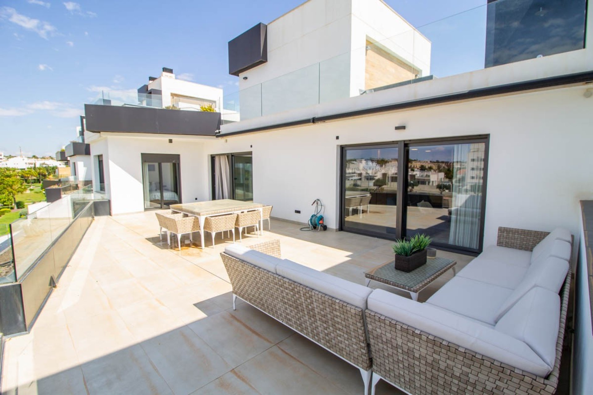 Revente - Apartment -
Orihuela Costa - Villamartín