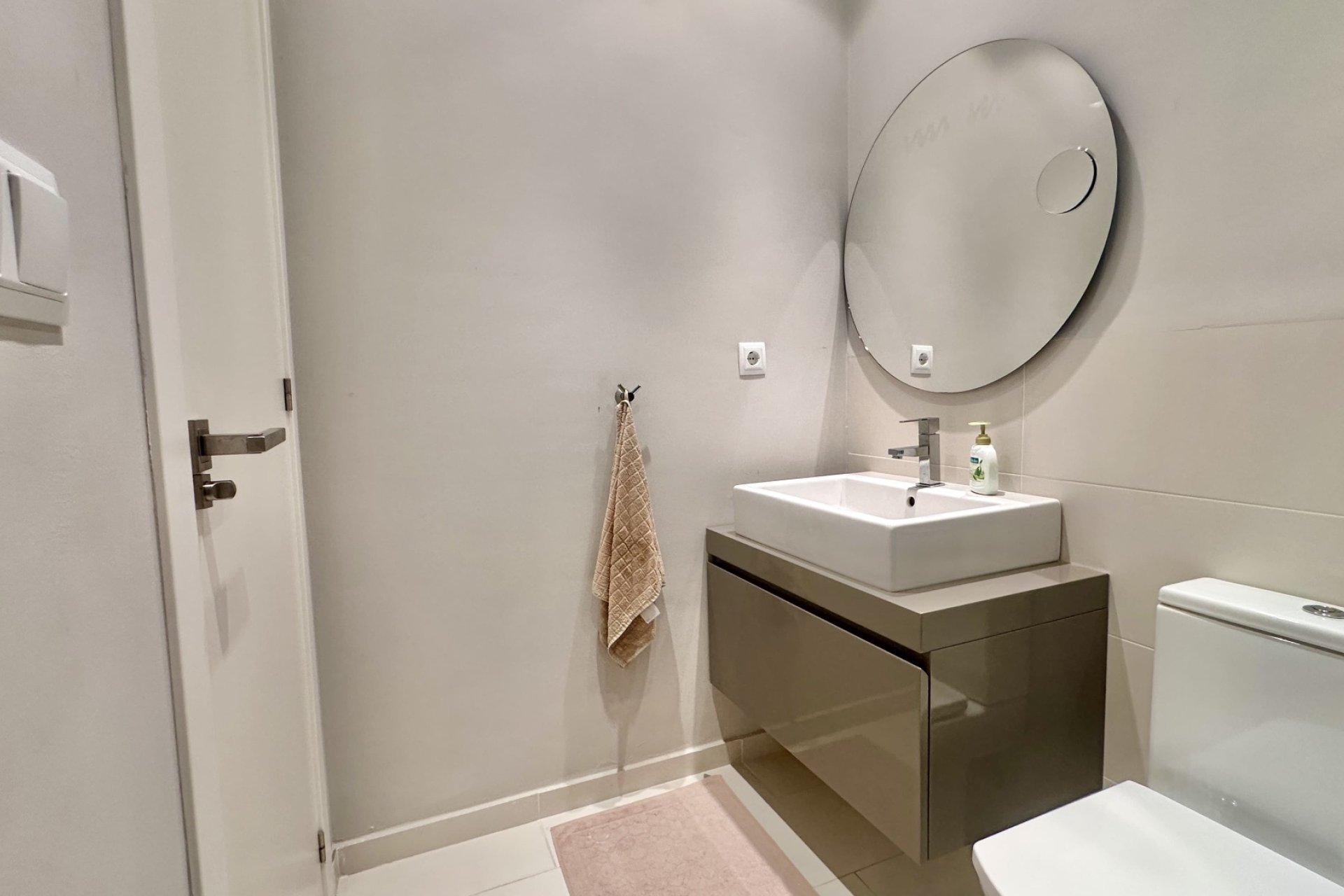 Revente - Apartment -
Orihuela Costa - Villamartín