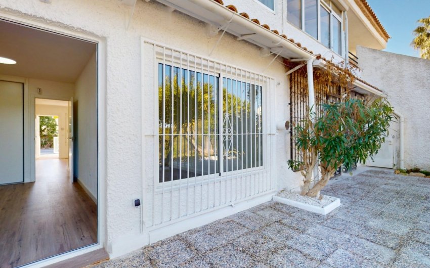 Revente - Apartment -
Orihuela Costa - Villamartín