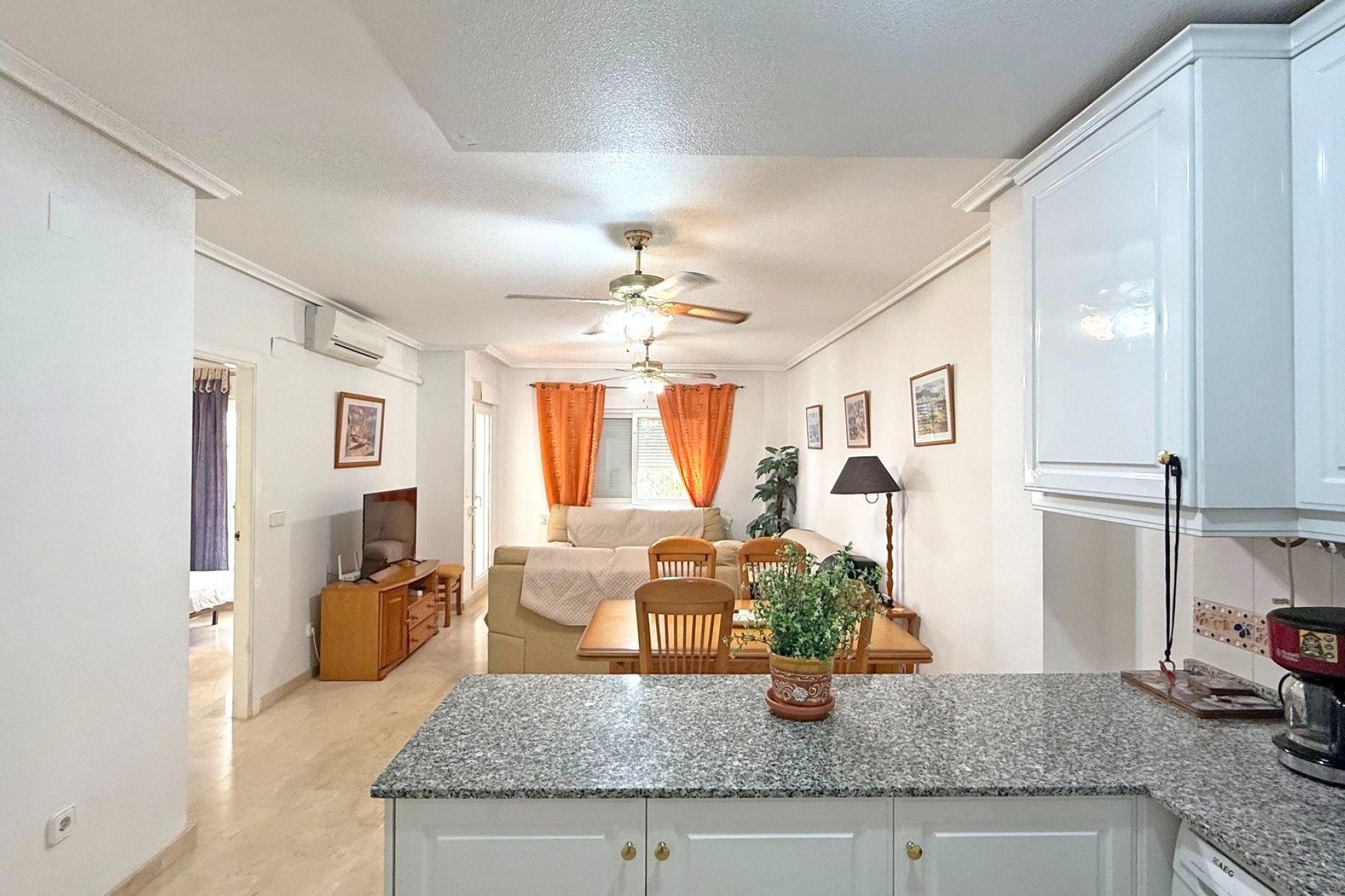 Revente - Apartment -
Orihuela Costa - Villamartín