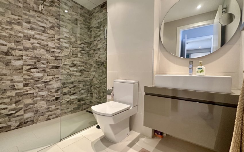 Revente - Apartment -
Orihuela Costa - Villamartín