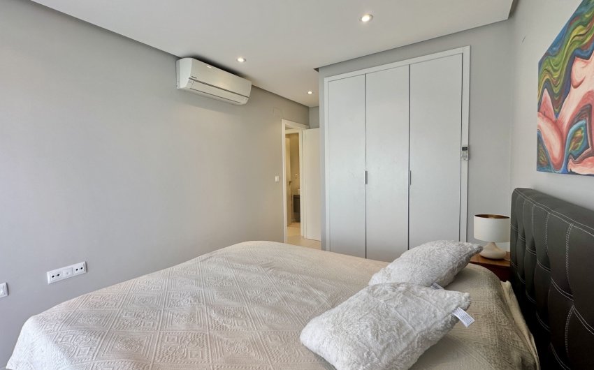 Revente - Apartment -
Orihuela Costa - Villamartín