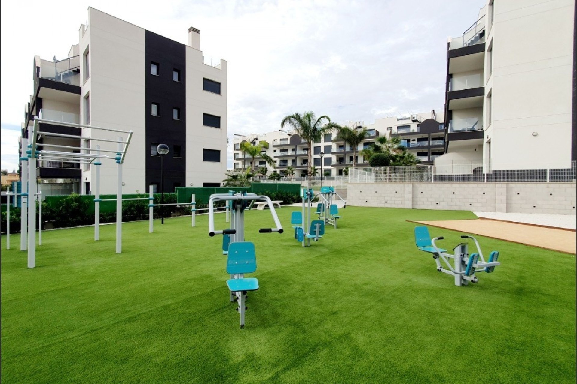 Revente - Apartment -
Orihuela Costa - Villamartín