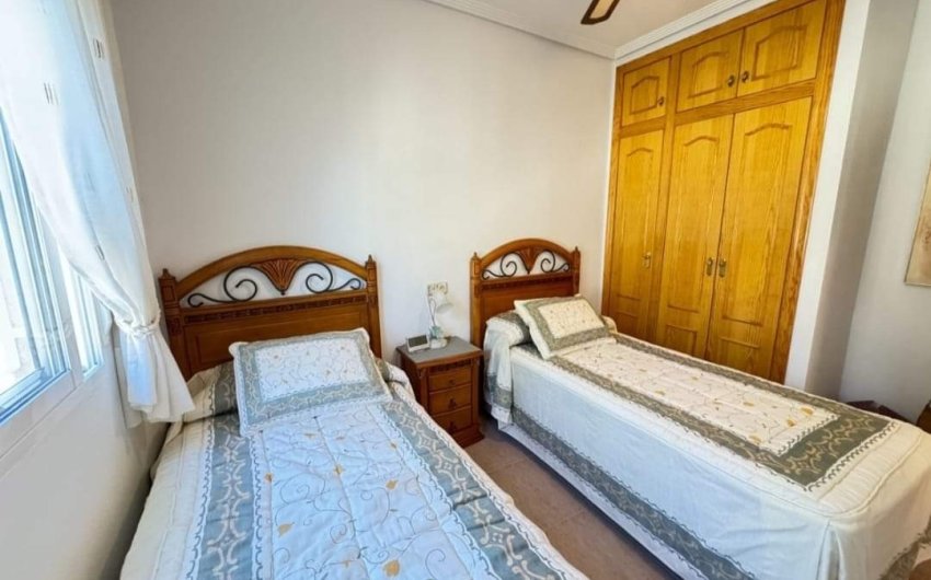 Revente - Apartment -
Orihuela Costa - Villamartín