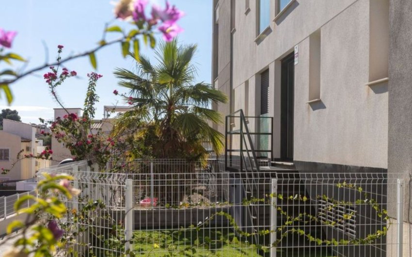 Revente - Apartment -
Orihuela Costa - Villamartín