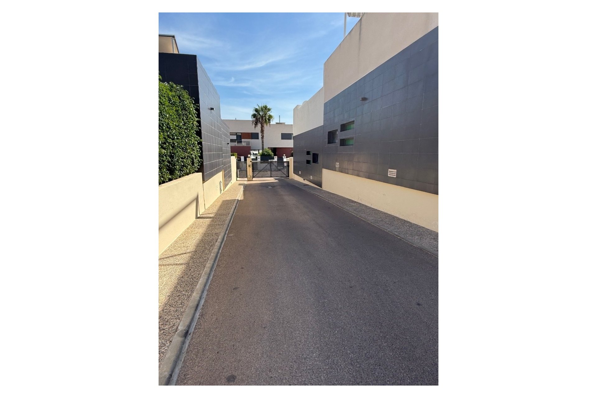 Revente - Apartment -
Orihuela Costa - Villamartín