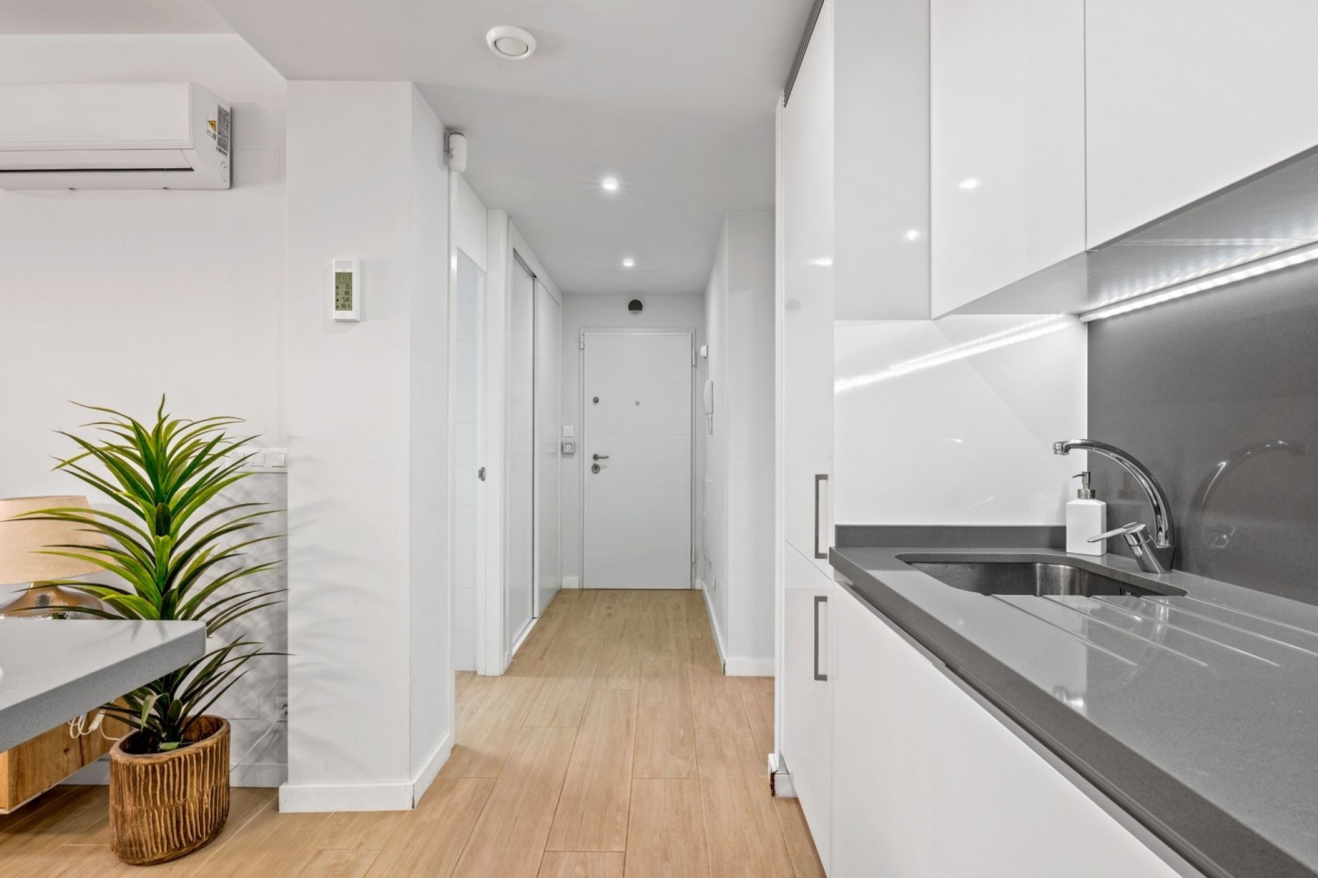 Revente - Apartment -
Orihuela Costa - Villamartín