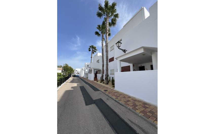 Revente - Apartment -
Orihuela Costa - Villamartín