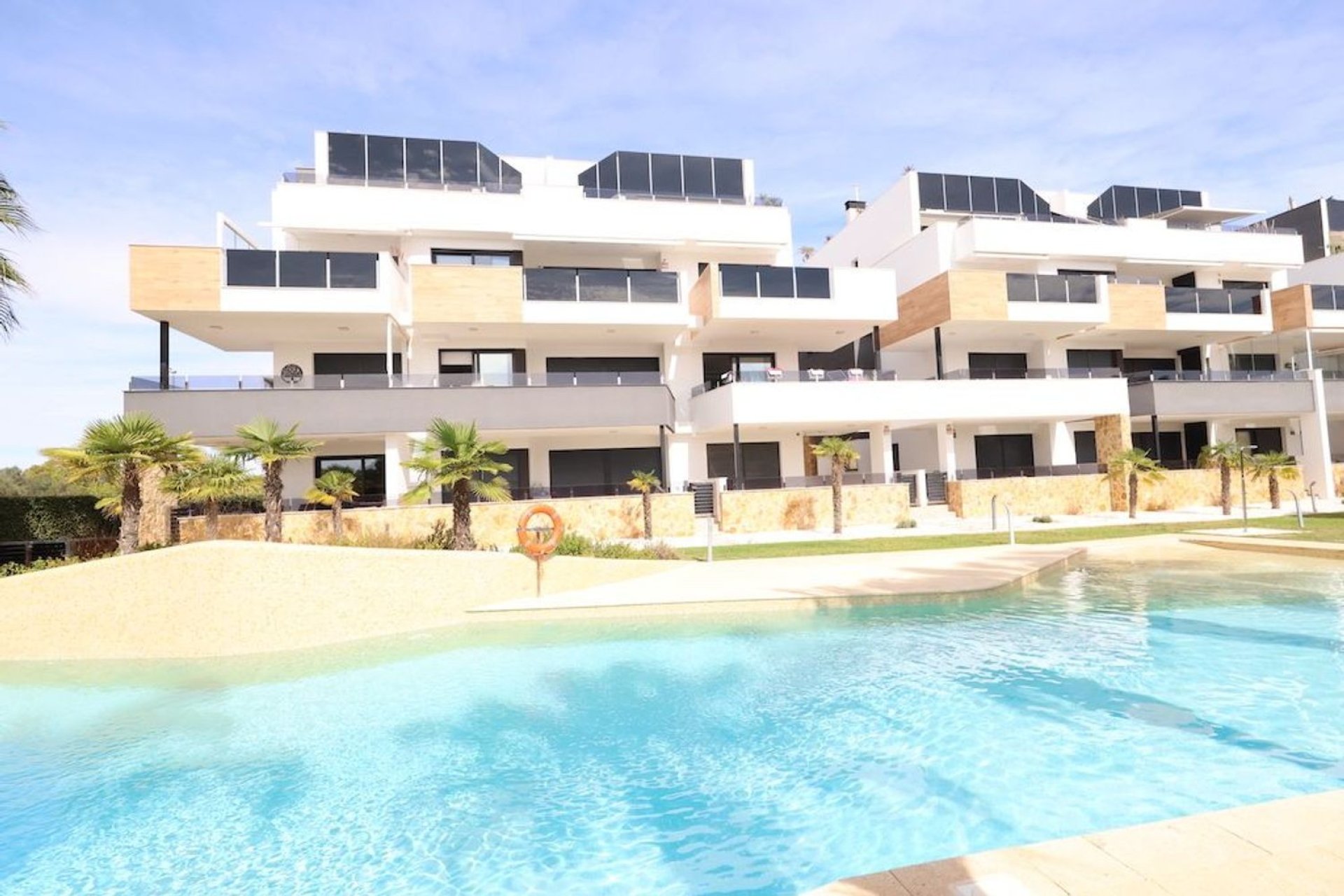 Revente - Apartment -
Orihuela Costa