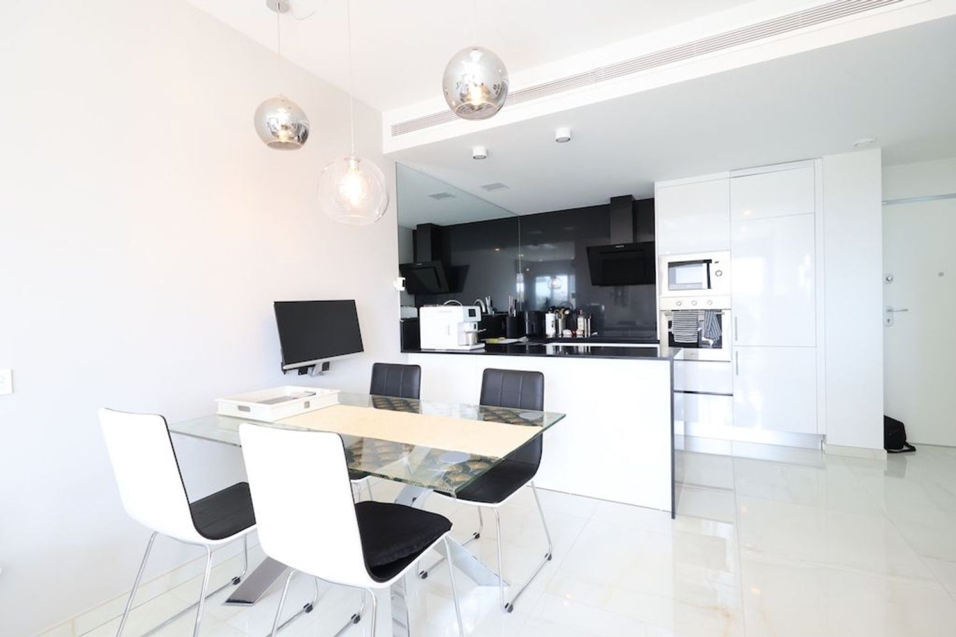 Revente - Apartment -
Orihuela Costa