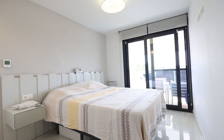 Revente - Apartment -
Orihuela Costa