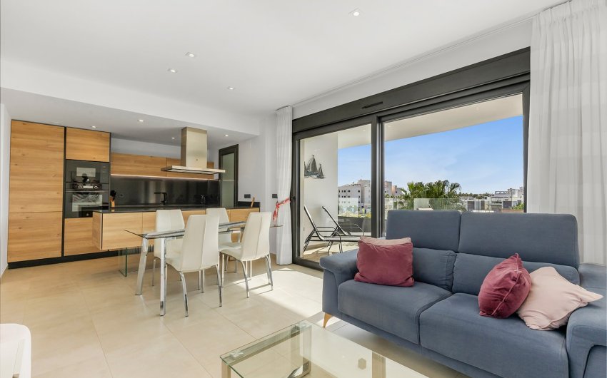 Revente - Apartment -
Orihuela Costa