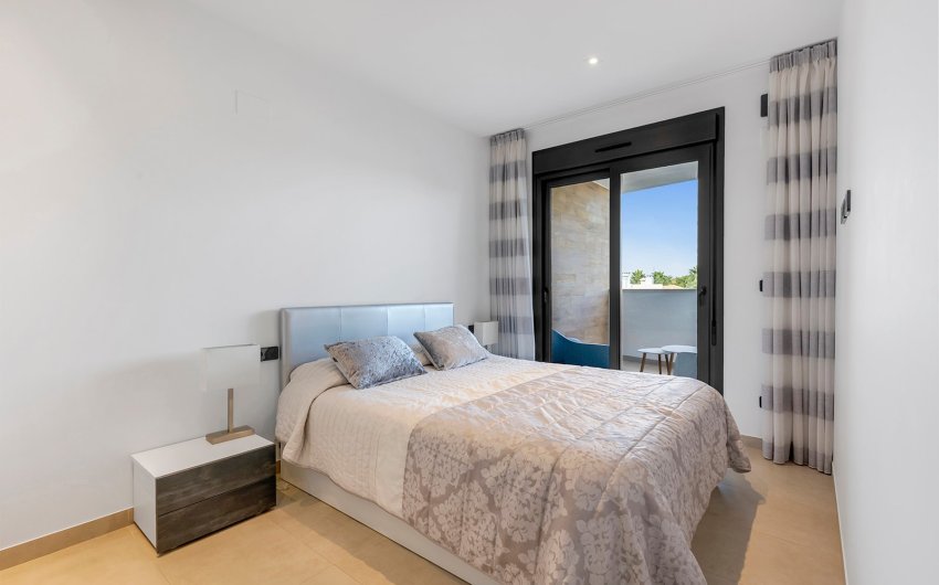 Revente - Apartment -
Orihuela Costa