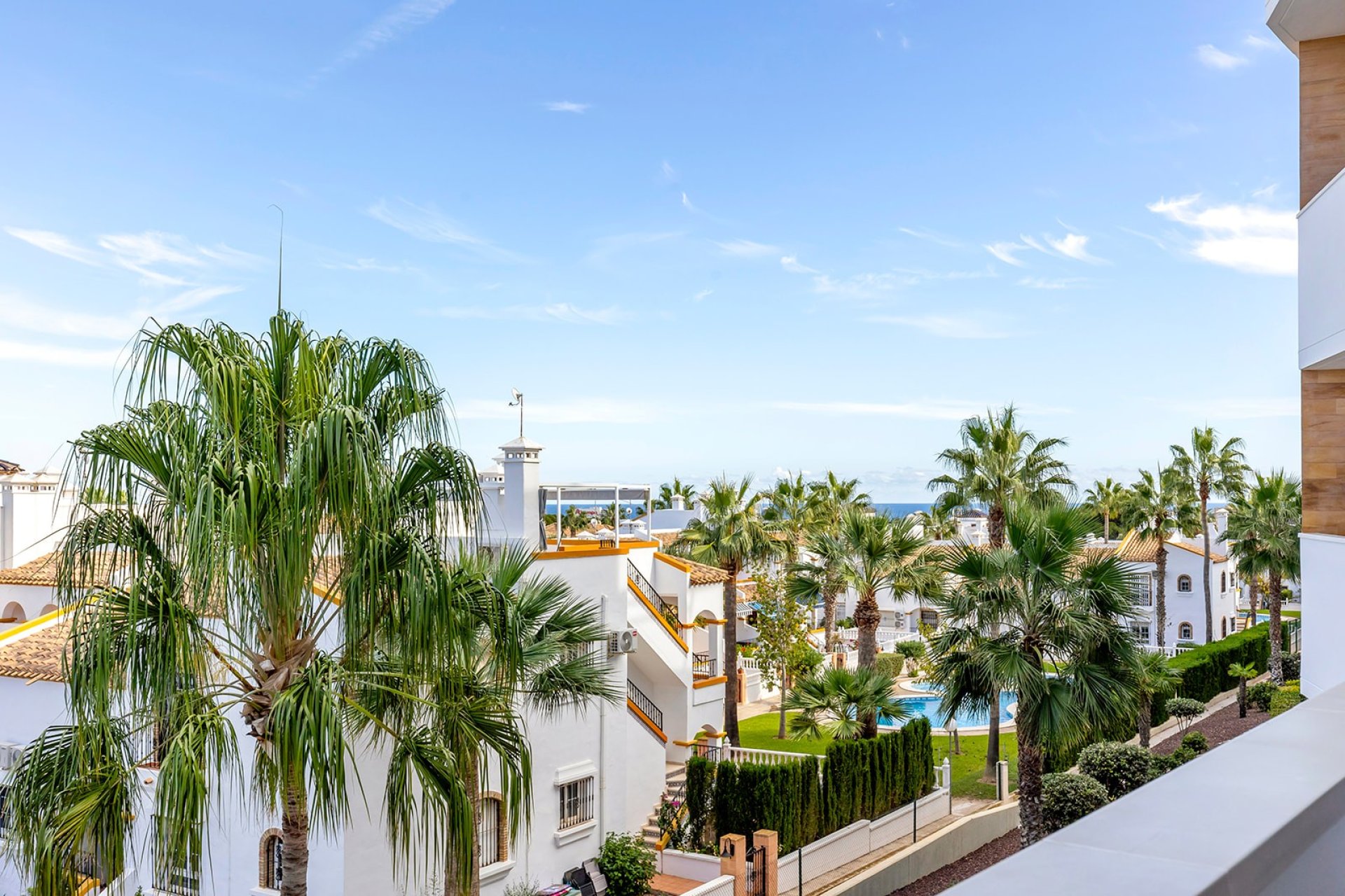Revente - Apartment -
Orihuela Costa